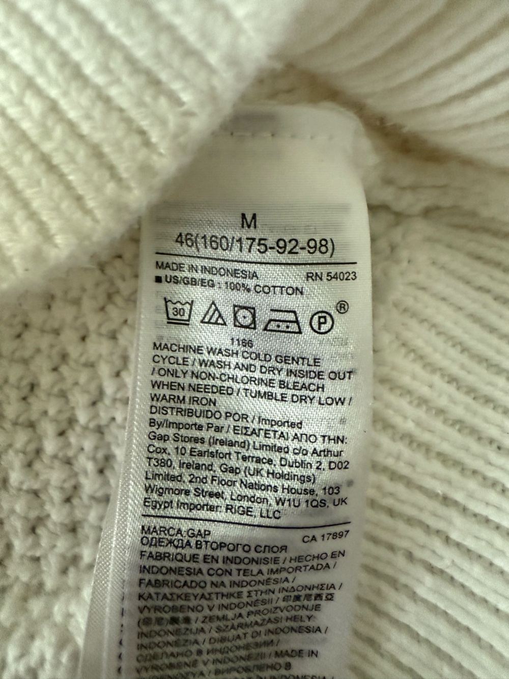 Gap Women’s Medium Classic White 100% Cotton Crewneck sweater - Picture 3 of 4